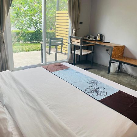 The Hip Resort @ Phi Phi Ngoại thất bức ảnh